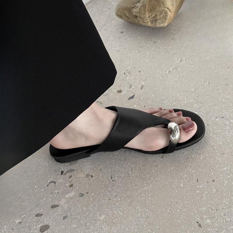 Fashion 2025Outdoor Flip Flop Summer Clip Toe Women Slippers Concise Soft Sole Fats Beach Vacation Slide Shoes Ladies' Comfortable Shoes