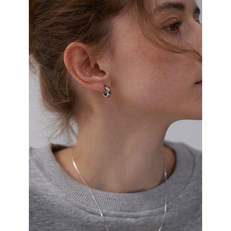 European and American Simple Style C- Shaped Small Ear Ring Non-Fading Men's and Women's Geometric Earrings Temperament Commute Earrings Minimalist