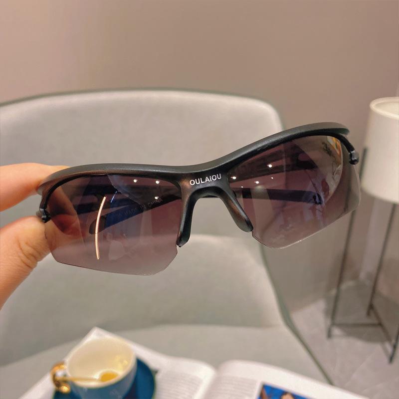 

Классические солнцезащитные очки для мужчин Поляризованные Фотохромные Очки Женские Хамелеоны Очки Ночного Видения Для Вождения Защита от УФ-лучей Очки As shown in the figu