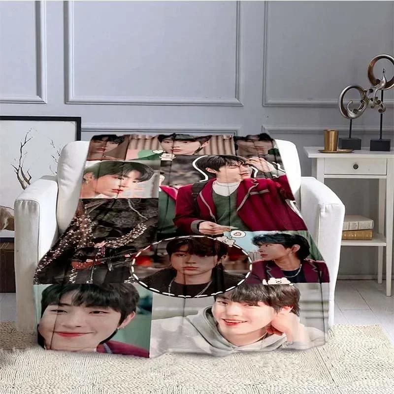 True Beauty Serie Hwang in Youp Cha EunWoo Flanelldecke Sternenkunst Warme Überwurfdecke für Bett Schlafzimmer Sofa Picknickdecke Geschenk