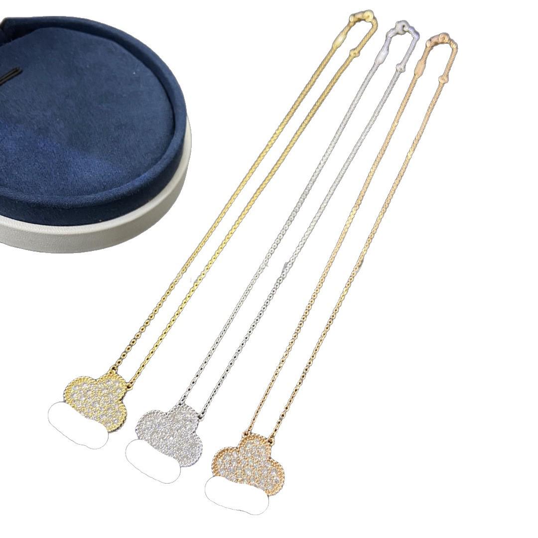 Elegance Four-Leaf Clover Diamond Necklace for Women Original Packaging Box