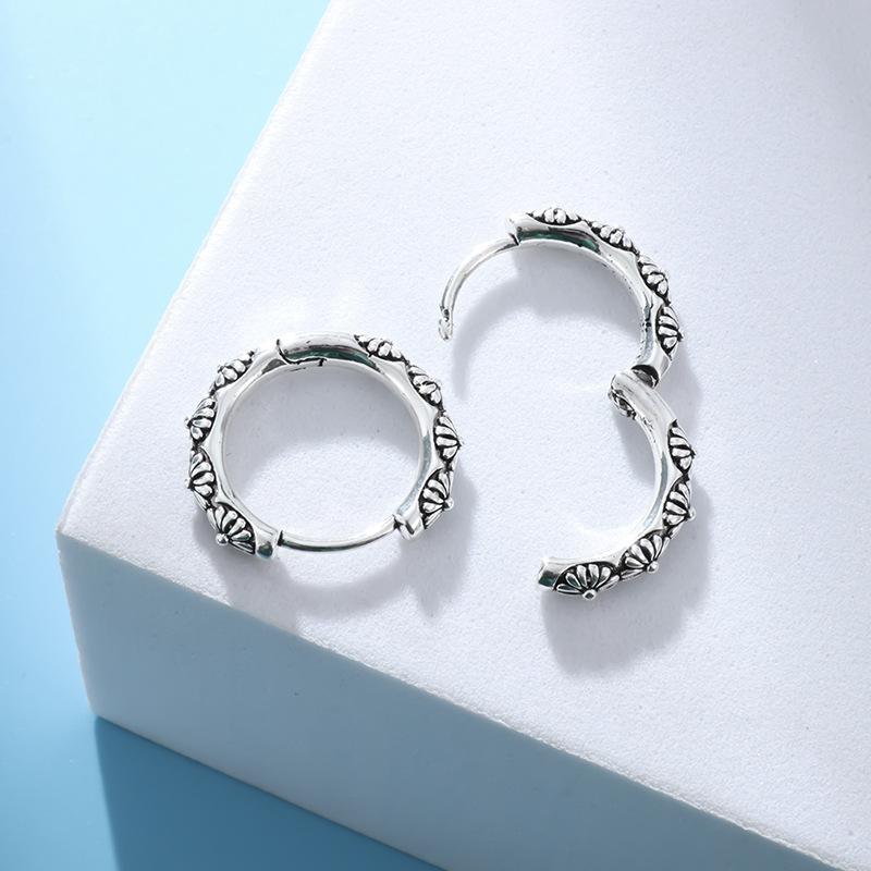 Classic Punk Retro Pattern Carved Gothic Earrings for Men In Circular Shapes