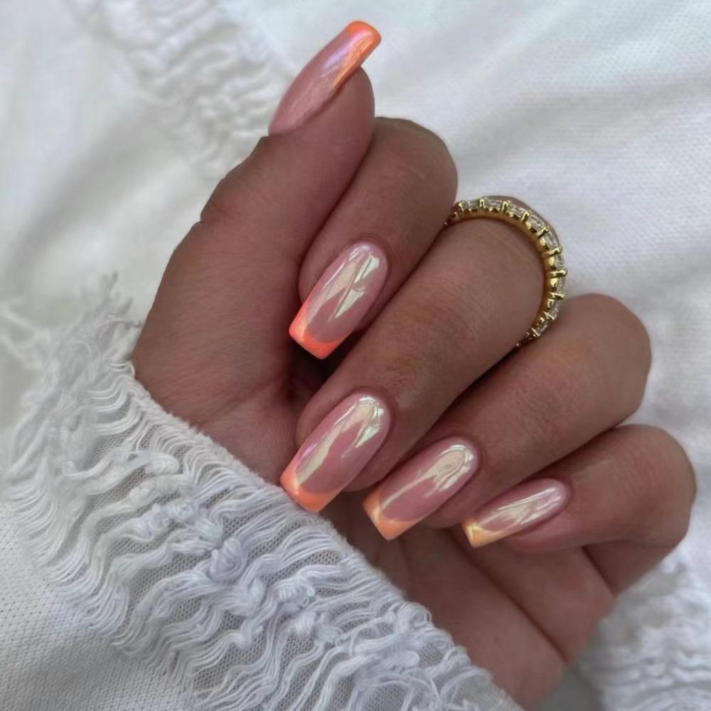 

Квадратная головка Накладные ногти Носимый маникюр Кончики ногтей Мода Французские накладные ногти Девушка