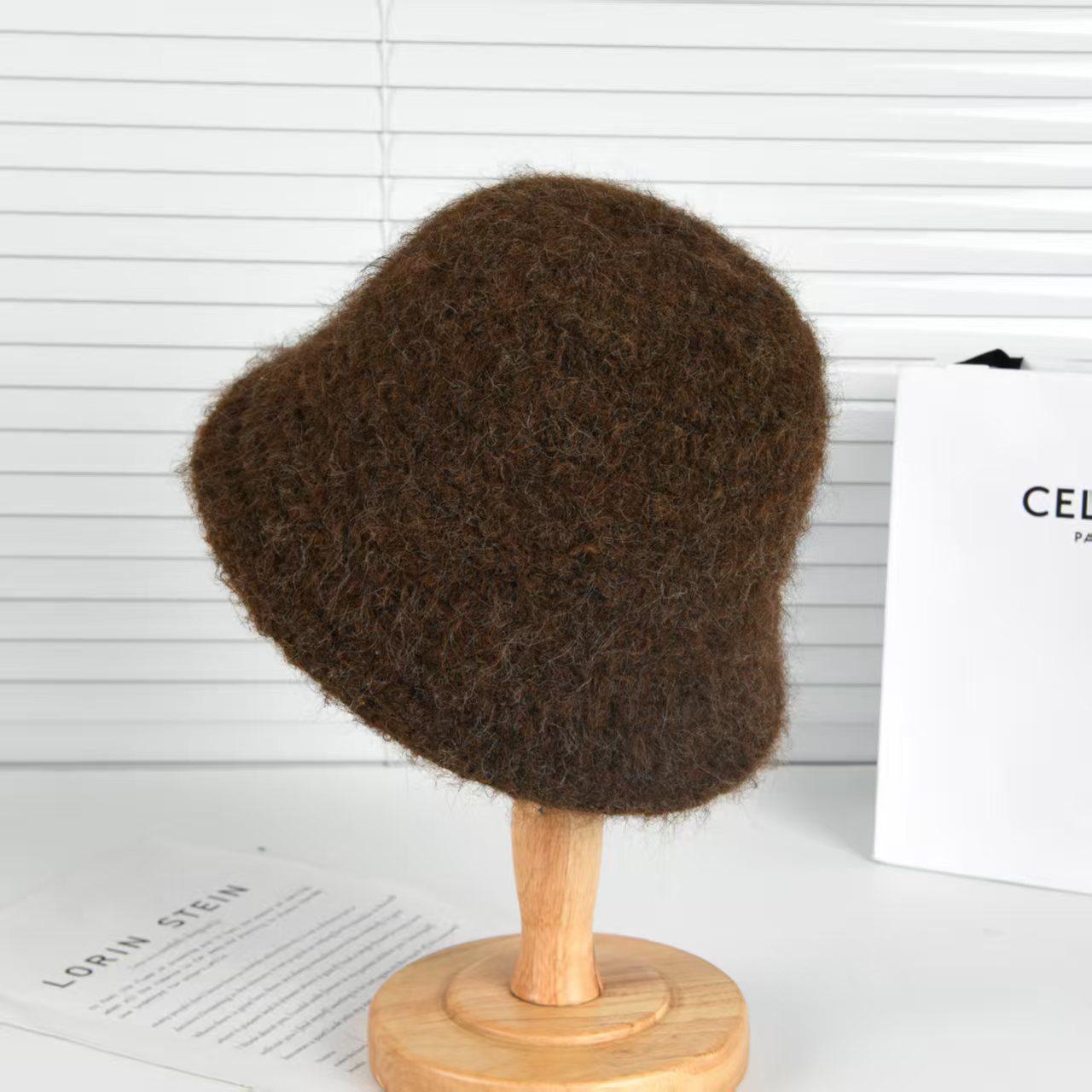 

Женская японская панама-ведро из смесовой шерсти - Теплая, ветрозащитная, стройнящая лицо, осенне-зимний тренд One size кофейный