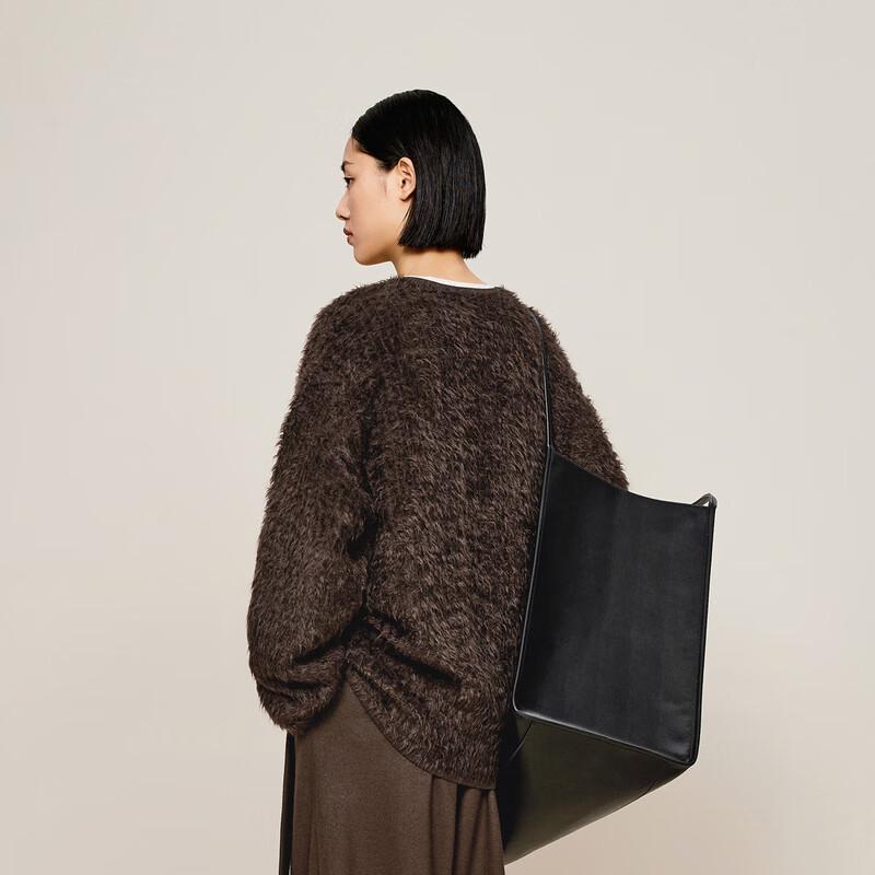 Less Women's 2024 Winter V-Neck Pullover Sweater 2OA314040