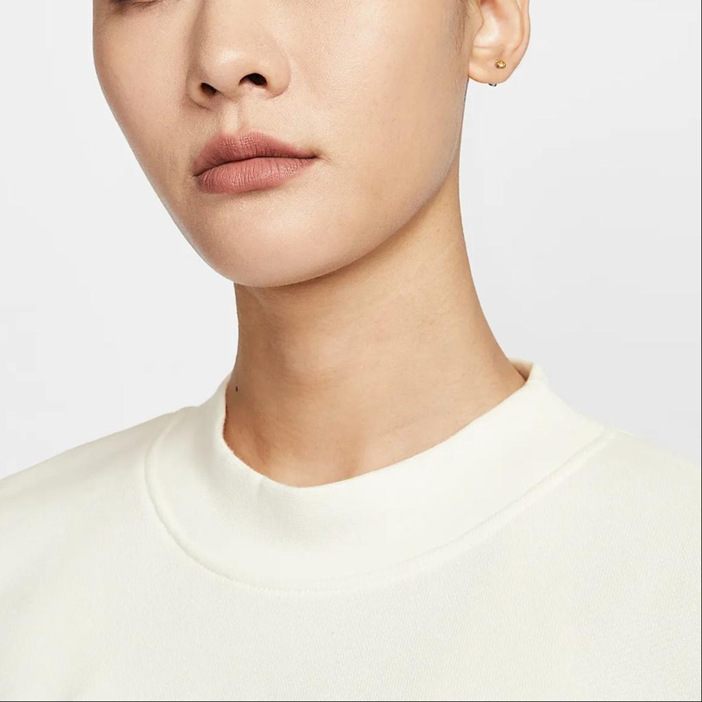Nike Sportswear Collection Women's Crew-Neck Short-Sleeve Cropped French Terry Top HJ0225-133