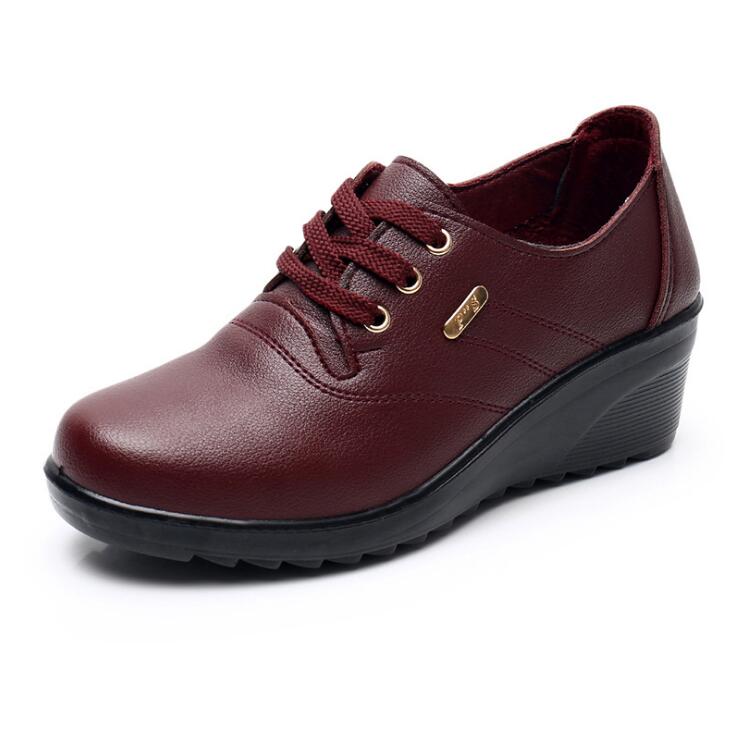 Spring Autumn Women's Fashion Pumps Shoes Woman Soft Leather Wedges Casual Shoes Comfortable Large Size Mother's Shoes