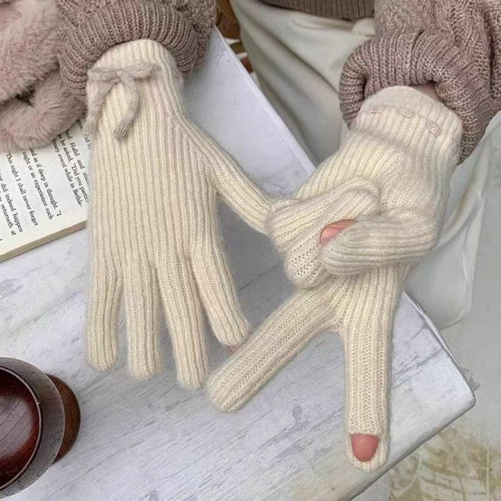 Solid Color Touch Screen Gloves Knitted Texture Thermal Riding Gloves Winter Season