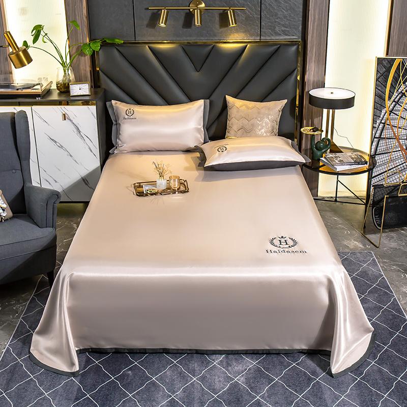 

Легкоочищаемый печатный складной летний прохладный спальный коврик наволочка простыни из ледяного шелка для домашнего использования Домашний текстиль \ 200x240cm 3pcs