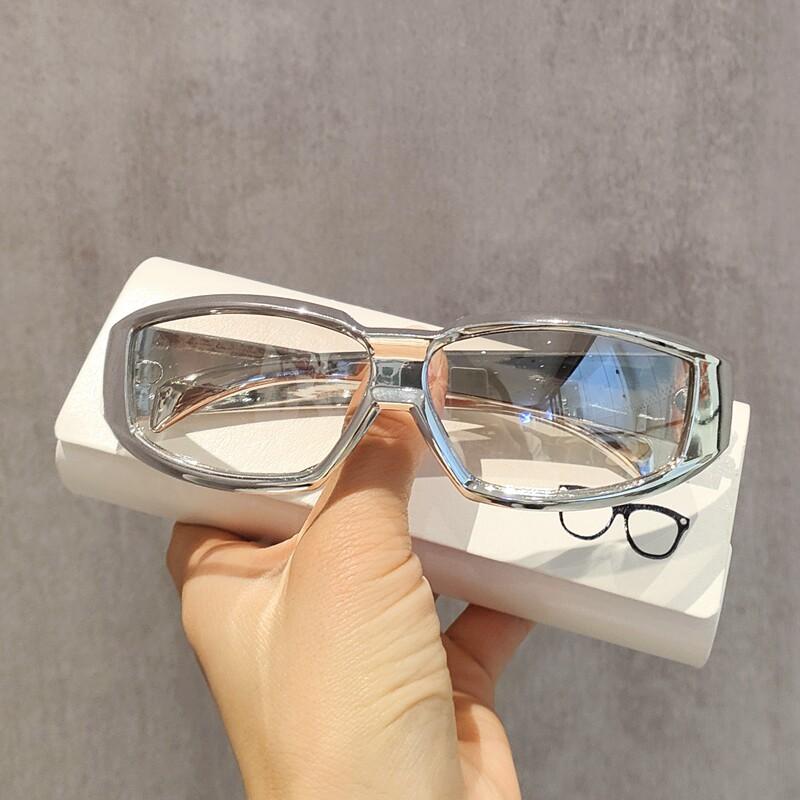Retro Oval Y2K Fashionable Sports Futuristic Sunglasses For Men Women UV Resistant Sunglasses Punk Sun Glasses Wrap Around Shade