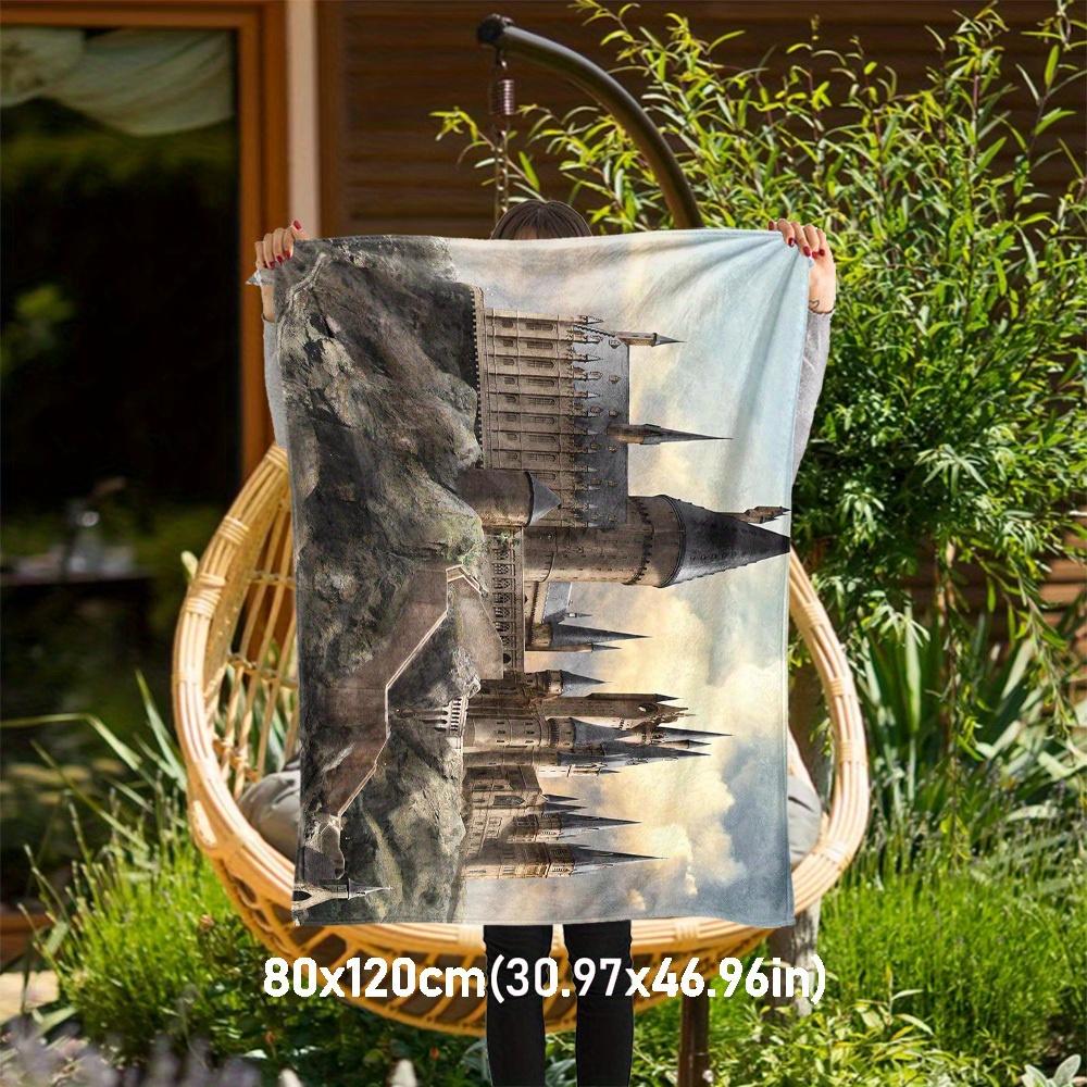 

1pc Castle Fantasy Theme Design Flannel Blanket - 3D Printed Soft Warm, All-Season Lightweight Throw for Camping Travel Bed-080755 80x120cm