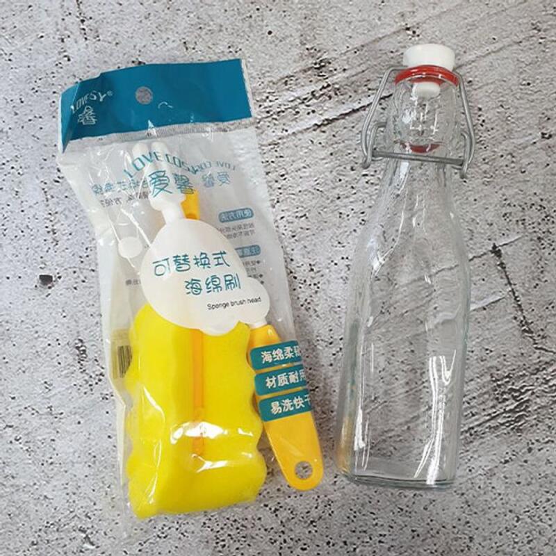 

Kitchen brush, rotating sponge, bottle cleaning brush