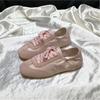 Flerbrukssko med flat bunn for tysk trening for kvinner 2025 nye pustende fritidssko små hvite sko rosa lavtopp sportssko Forrest Gump-sko