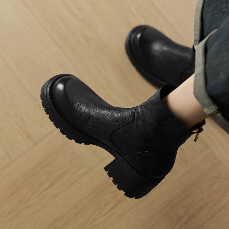 Autumn and winter leather Martin boots solid color medium heel round head versatile large size women's boots cowhide zipper medium tube women's l
