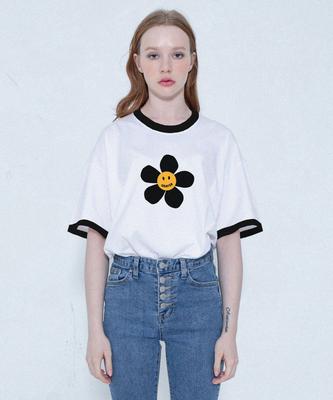 GRAVER [Unisex] Big Flower Dot Ringer Short Sleeve T-Shirt_White
