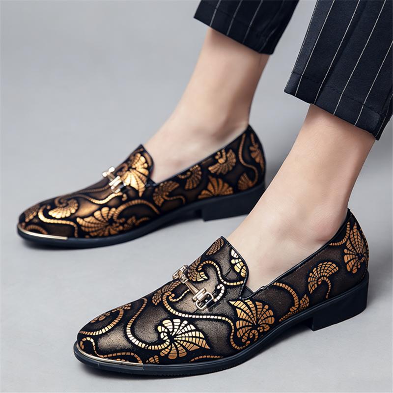 

Fashion New Dress Leather Shoes For Men Luxury Brand British Gold Blue National Pattern Oxfords Gentleman Wedding Prom Footwear 38 золотий