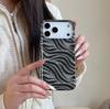 Glitter sequins black zebra pattern for iPhone16Promax Apple 17 mobile phone case 14/15 all-inclusive IMD