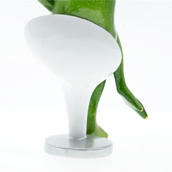 Toilet Frog Figurine Watching Phone Cartoon Frog Statue Resin Sculpture Indoor Outdoor Decoration Ornament