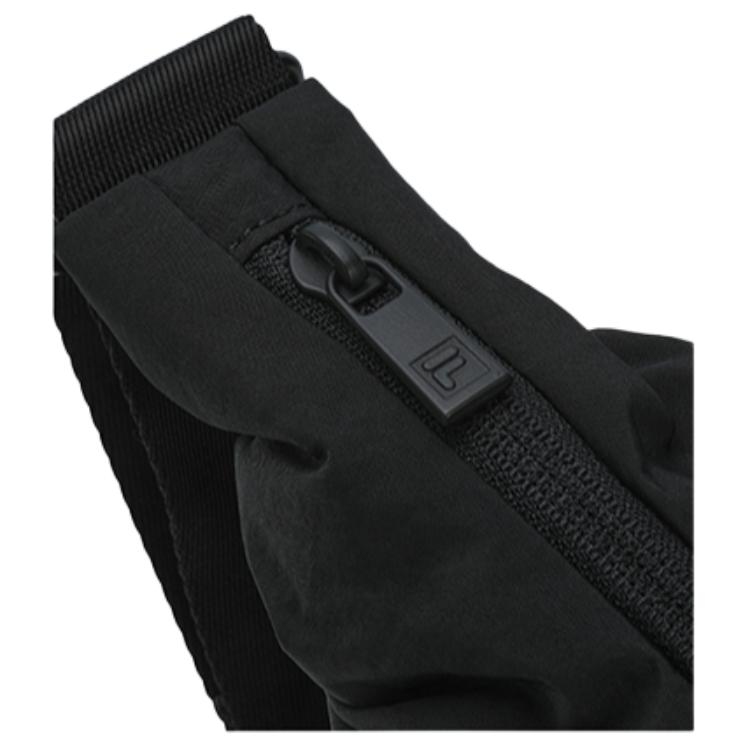 New FILA Fitness Fabric Dumpling Bag, Crossbody Bag, Shoulder Bag Mini Women's Pitch Black A13W531163FBK