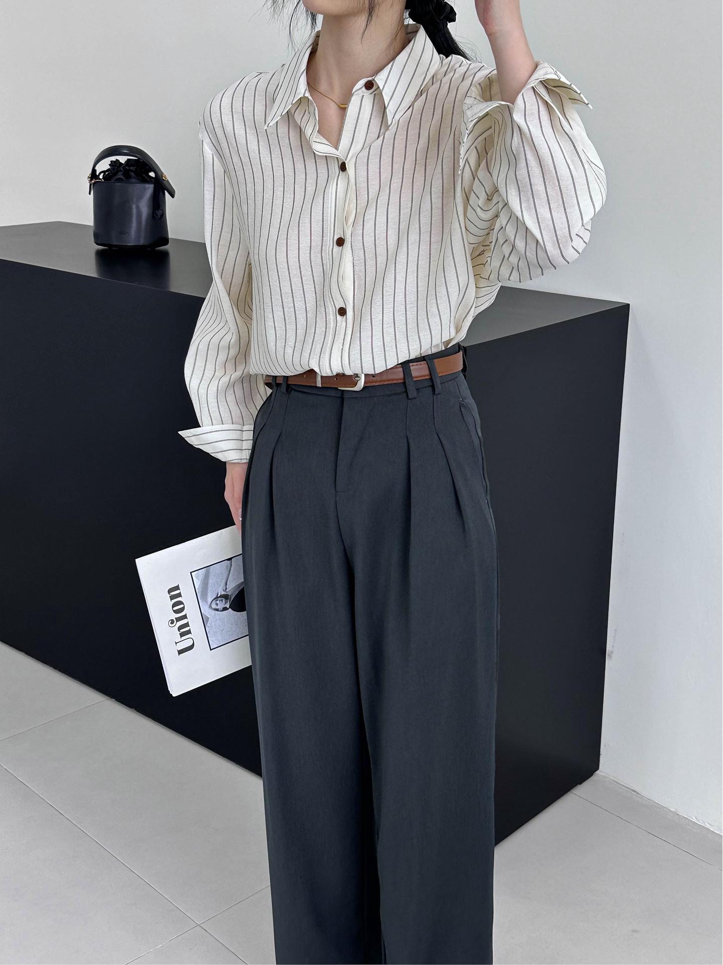 

Оранжевый Чжи: Шикарная осенняя полосатая женская рубашка в корейском стиле (2024) One Size грязно-белый