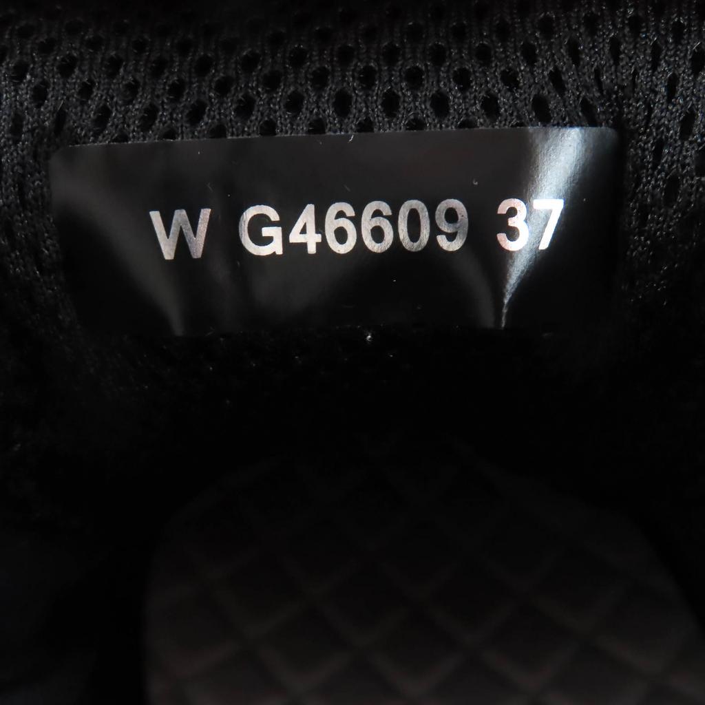 Pristine CHANEL Low cut sneakers COCO Mark black leather Women 37 G46609 Used