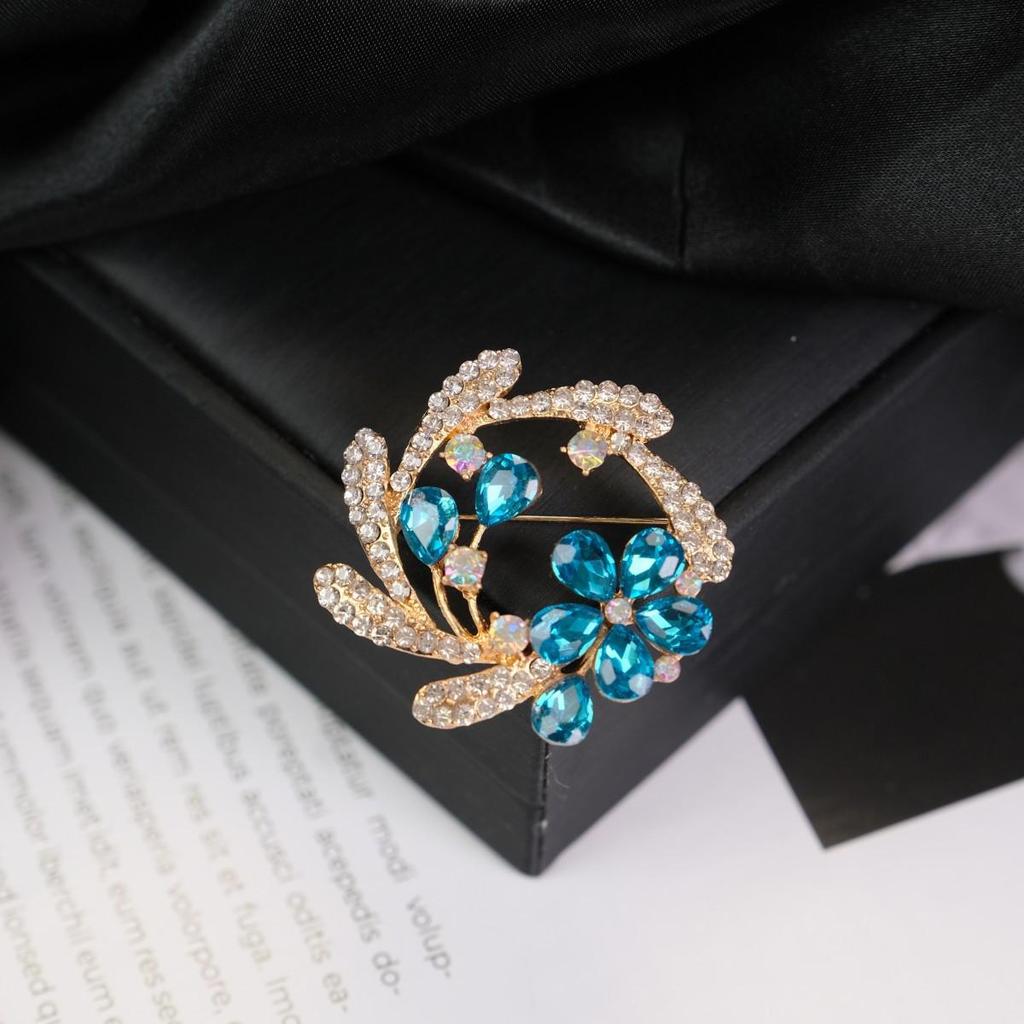 Bunte Retro Damen Korsagenbrosche - Elegante Anstecknadel im europäischen Stil