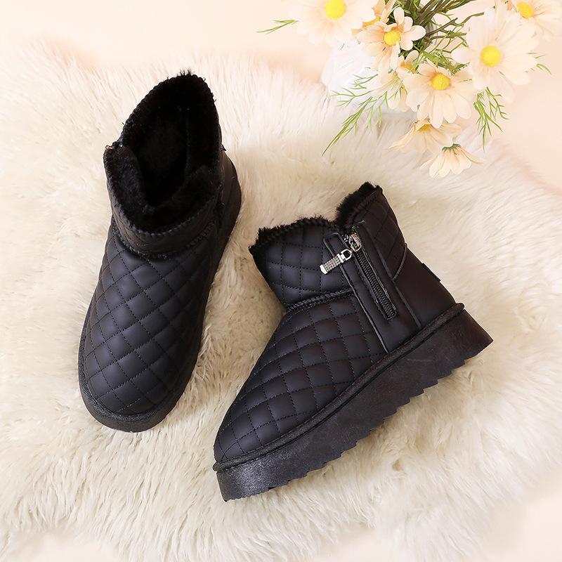 Zima nowe buty śniegowe damskie jednopedałowe ocieplane platformowe krótkie buty skórzane wodoodporne bawełniane buty