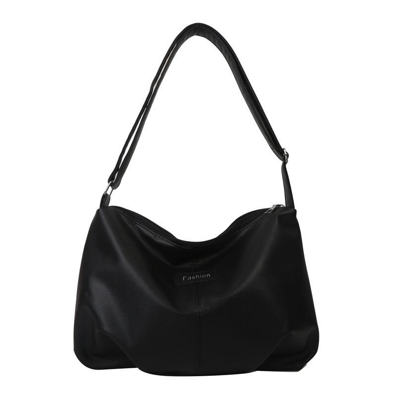 Trendy Korean Style Casual Shoulder Bag With Spacious Compartment