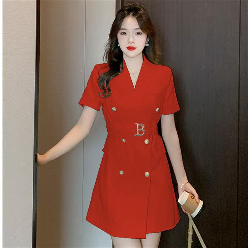 2026 Autumn Retro British & French Inspired Slimming Waist-Cinch Suit Dress for Women