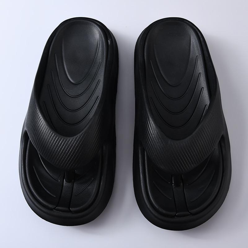 Summer New Men's Flip-flops Are Wear-resistant and Non-slip, and Casual Beach Slippers Can Be Worn Outside.