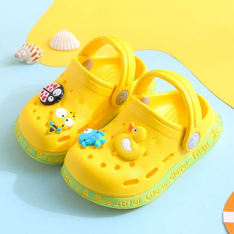 Baby sandals boys and girls soft sole 1-3 years old toddler non-slip hole shoes summer new children 2 bags head