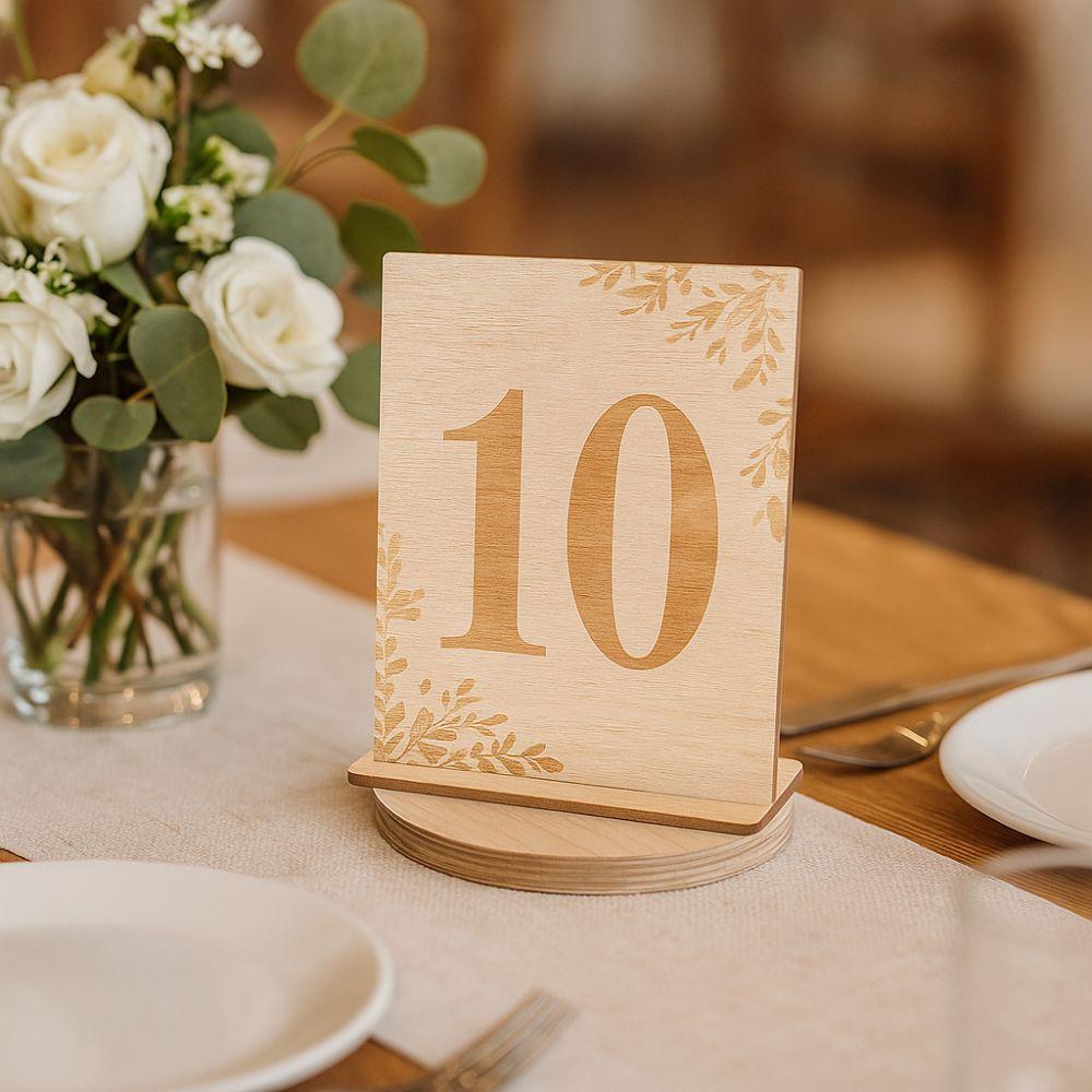 10pcs Reusable Rustic Table Signs with Base Holder Place Card Holders  Wedding Decorations