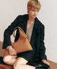 Komorebi Museum B05-3 Cow Leather Buckle Round Hobo Bag_Leather Beige