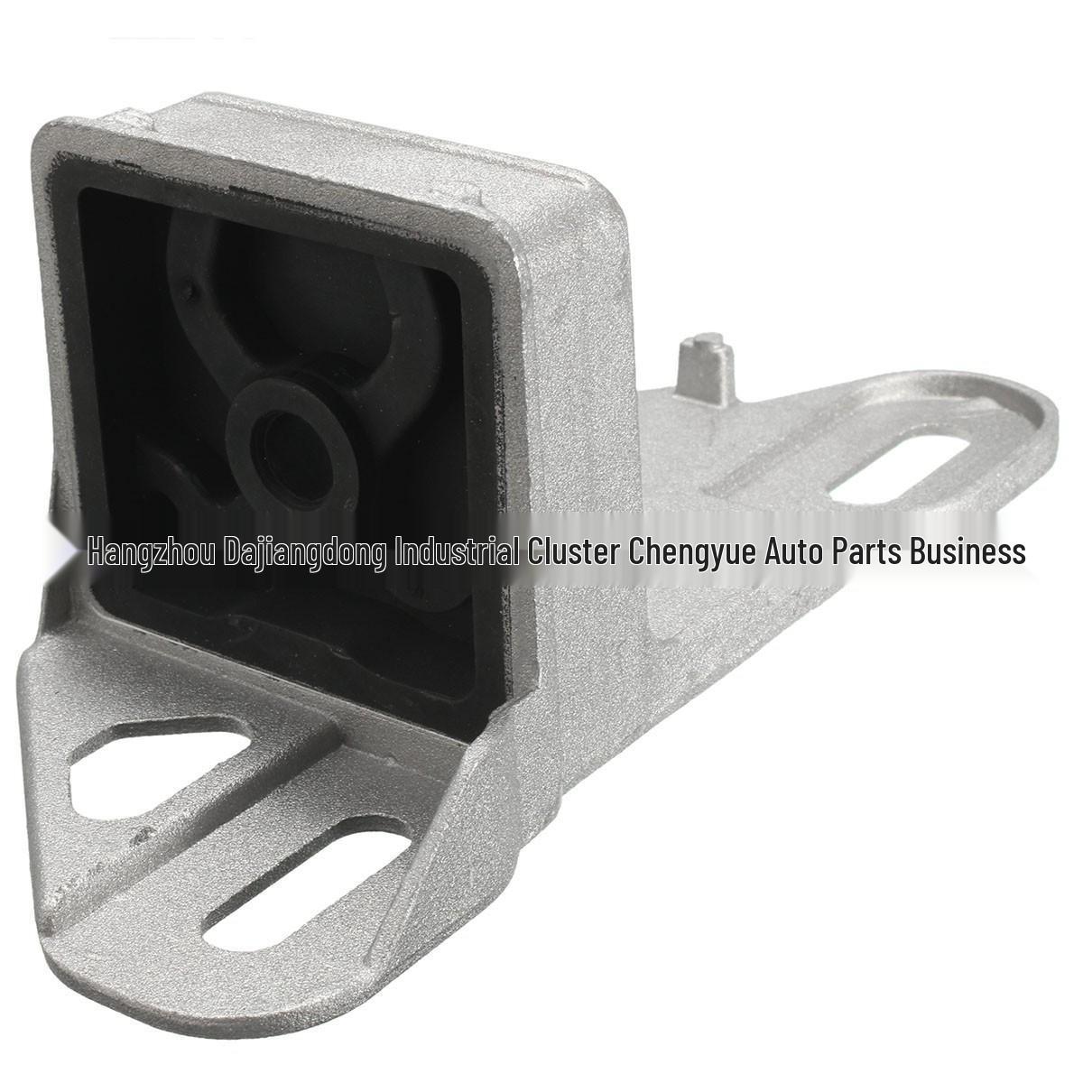 

98-06 Renault Clio Резиновая опора двигателя #7700424339 Renault