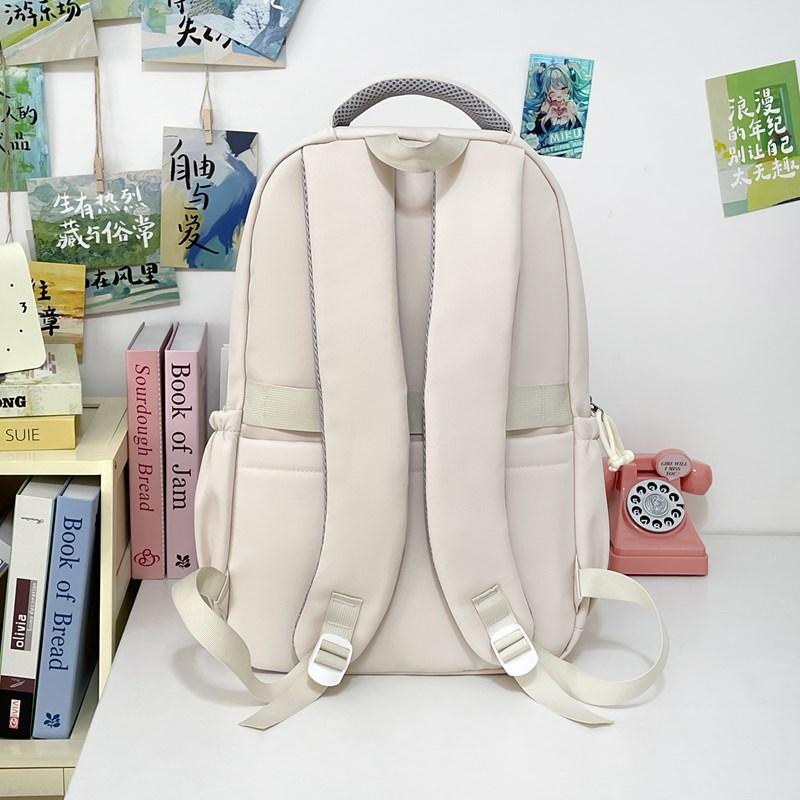 The Schoolbag Is High-value, Sweet and Cute, and the Schoolbag Is Casual, Simple, Light and Versatile.