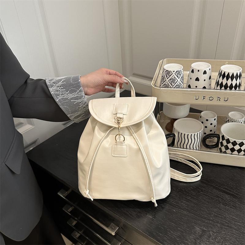 Leisure college style backpack women's summer new simple retro handbag travel small backpack tide