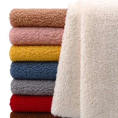 45cmx50cm Tessuto in Lana d'Agnello Ispessimento Calore Pile Corallo Peluche Coperta Maglione Cappotto Rivestimento Bambola DIY Tessuto per Cucito Abbigliamento TJ8548