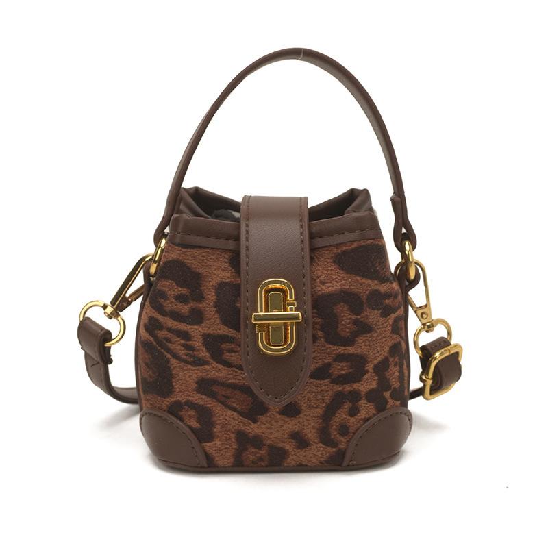 Small-scale Design Color-matching Handbag - Fashionable Crossbody Bag for Women, Single-shoulder Bucket Bag
