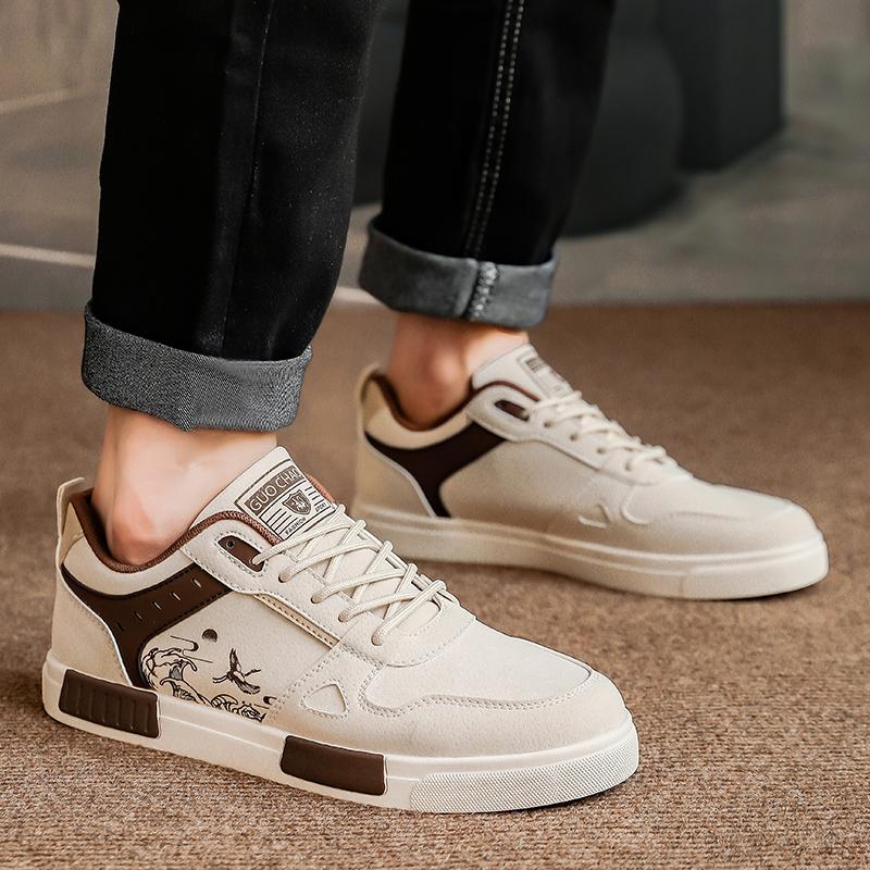 Men’s Sports Shoes Casual Skateboard Shoes Printed Student Black Running Sneakers Plus Size