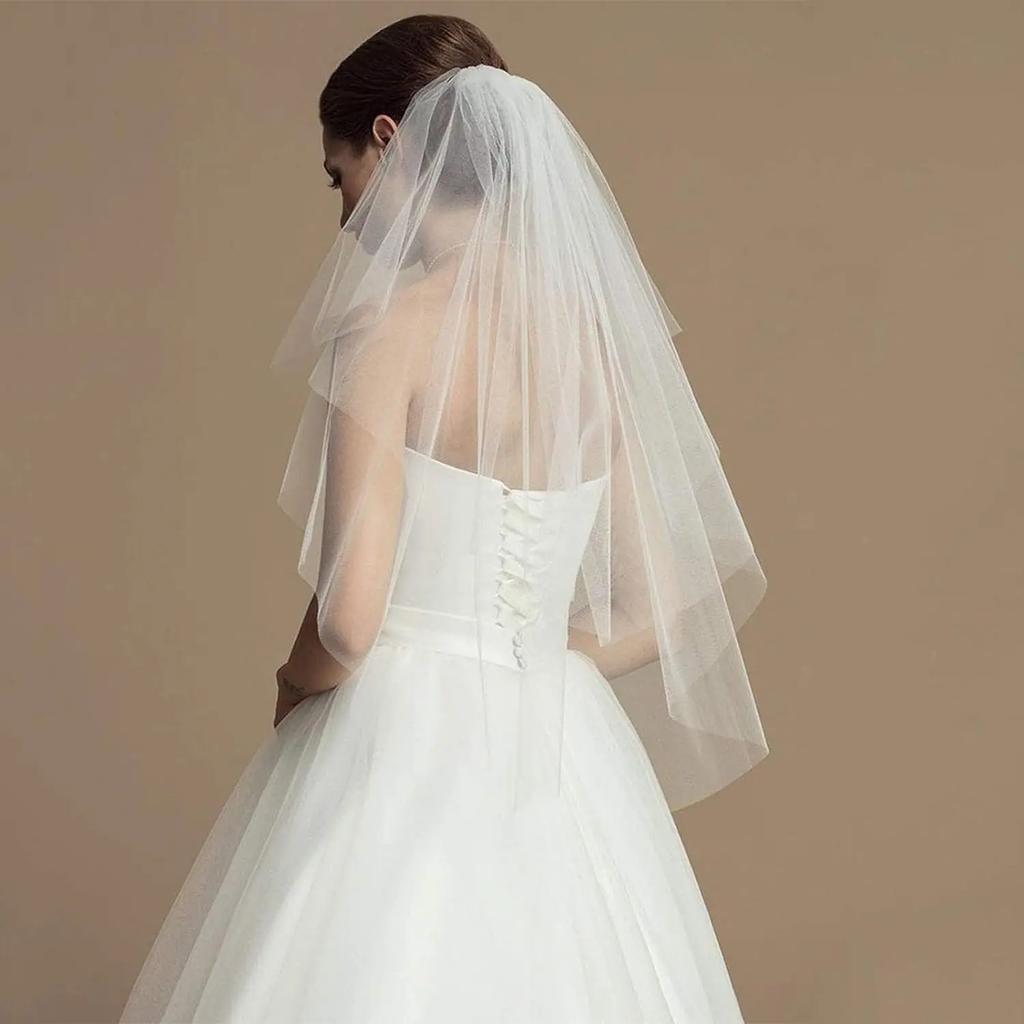 2 Tiers White Ivory Bride Wedding Veil Short Fingertip Bridal Tulle Veil with Comb and Cut Edge Velos De Novia Largosbridal Veil
