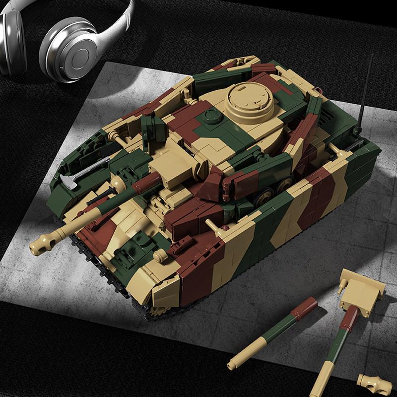 1641pcs PANZER IV H Tank Building Blocks Military History Collectible Model NO.97030 Educational Simulation Toy for Kids