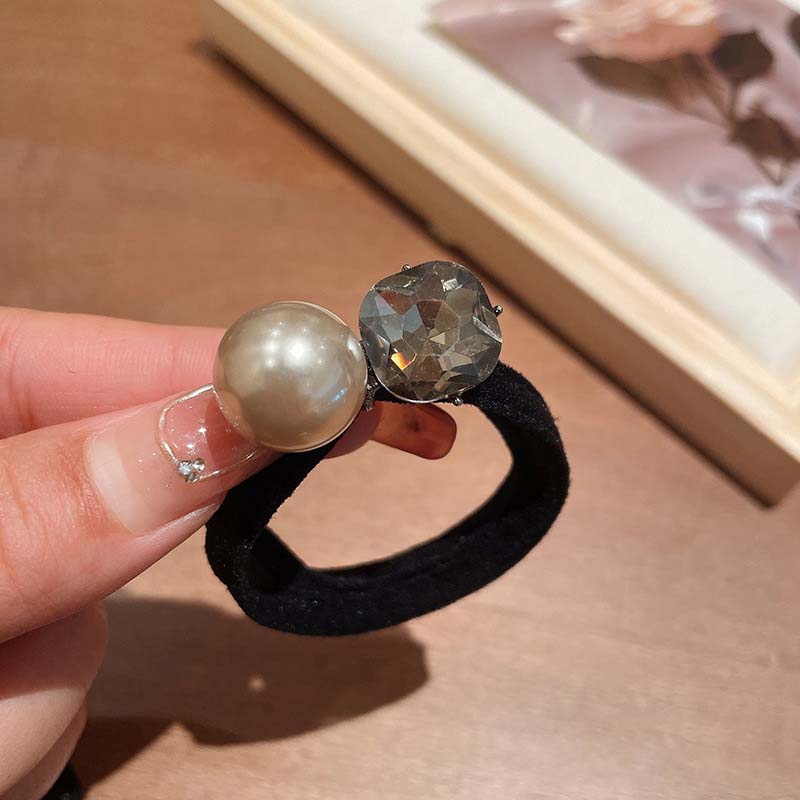 Elegante Haargummis mit künstlichen Perlen, Hochelastische, nahtlose schwarze Scrunchies mit Herz-Diamant, Damen, Mädchen, Pferdeschwanzhalter, Scrunchies