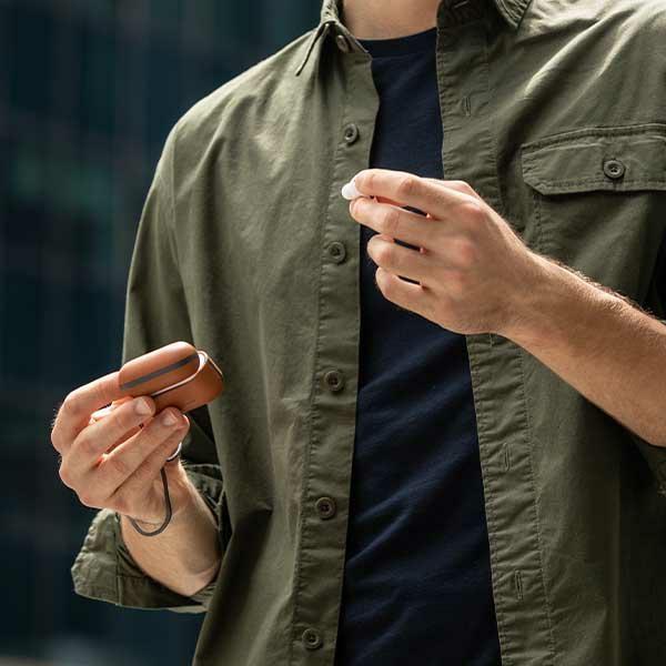 Uniq Case Terra Airpods Pro 2 Gen.genuine Leather (2022/2023) Brown/Toffee Brown