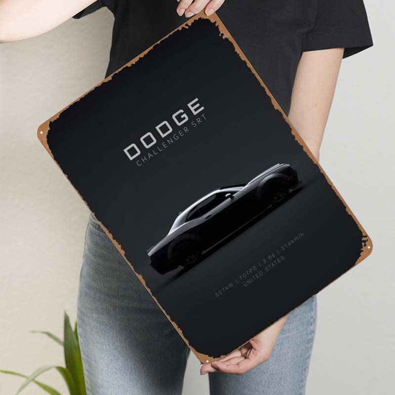 

2018 Dodge Challenger SRT Жестяная табличка Постер с автомобилями Металлическая табличка для украшения стен гаража Декор комнаты Эстетика Ретро Дом 20x30cm（7.8x11.8inch）