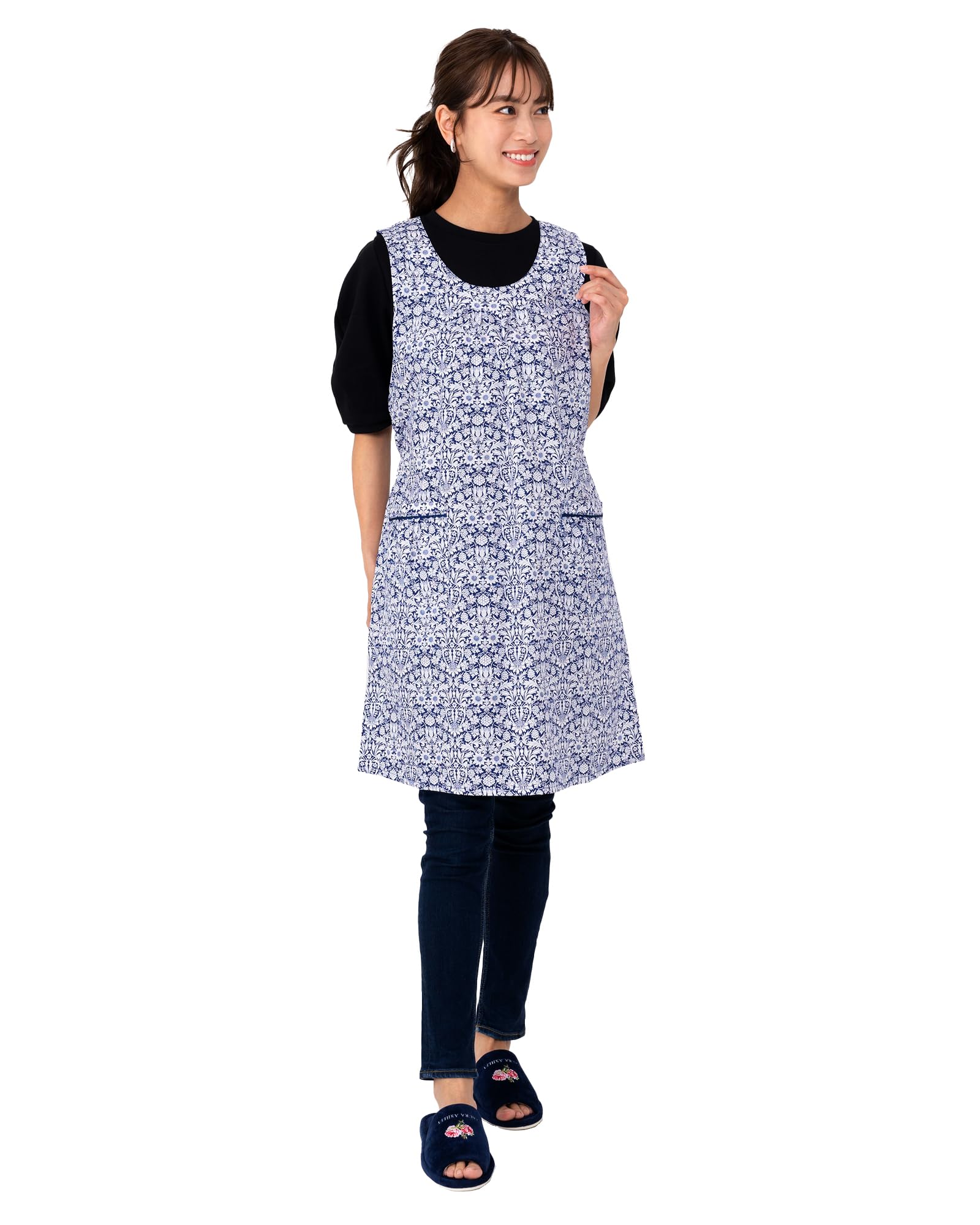 

LIBERTY Floral With Water Scandinavian Tie For Blue FREE [Nigai] Apron, Stylish, Pockets, Repellent, Style, Back, Kitchen, Nursery, Women, 70551257,