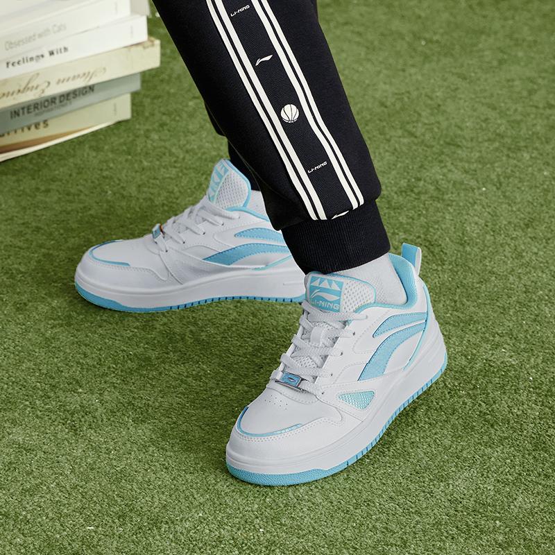 Li-Ning Cloud Non-Slip Shock Absorption Lightweight Casual Shoes Kids Shoes White YKCT176-2