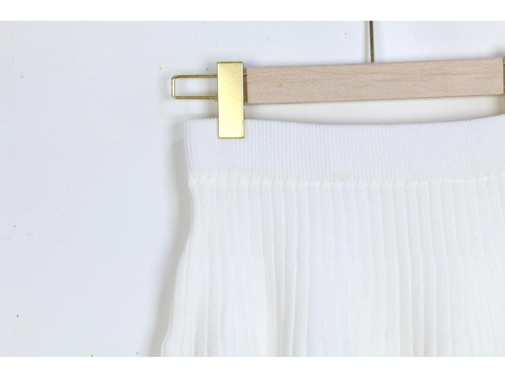 Slimming Sleeveless Sheath Dress & Pleated Knit Skirt Set