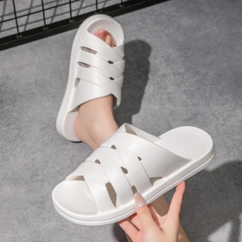Fashion High Quality Summer Slippers For Women Beach Sandals Bathroom Non-Slip Slides Men Women Slippers Indoor House Shoes Female