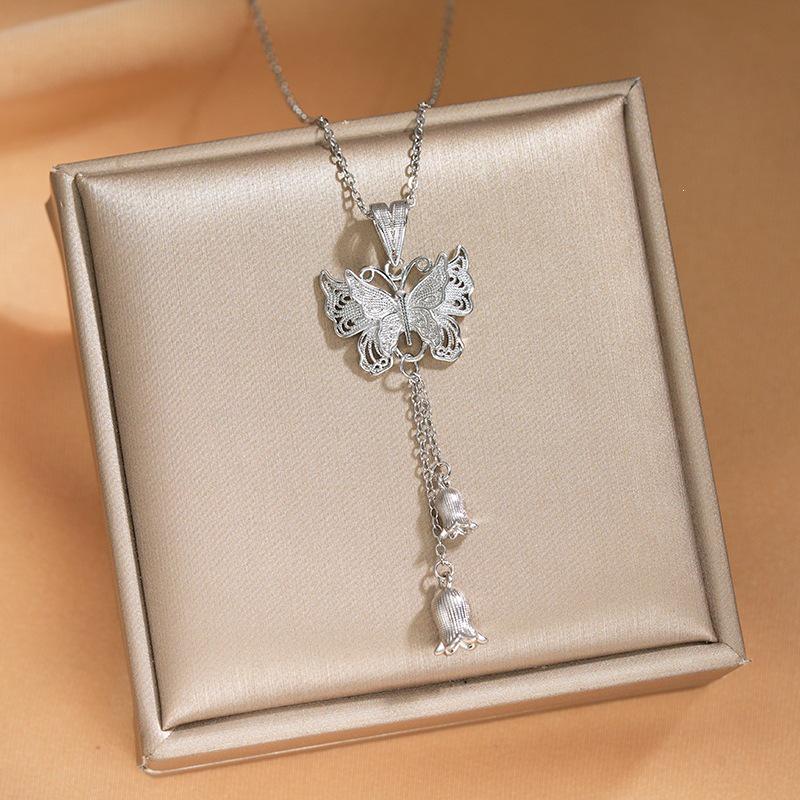 Light Luxury Copper-Inlaid Diamond Necklace for Women – Exquisite INS-Style Clavicle Chain