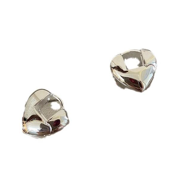 Golden Heart Earrings Niche Design High-end Light Luxury Lightweight Comfortable Affordable Dainty Women's Daily Earrings